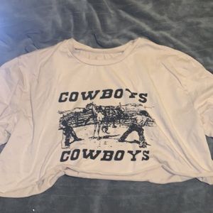 Cropped cowboy tee